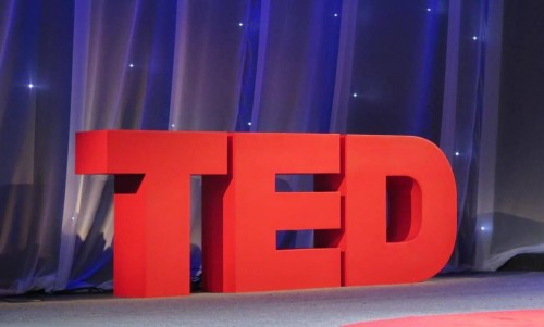Conheça os 4 TED Talks inspiradores sobre finanças pessoais
