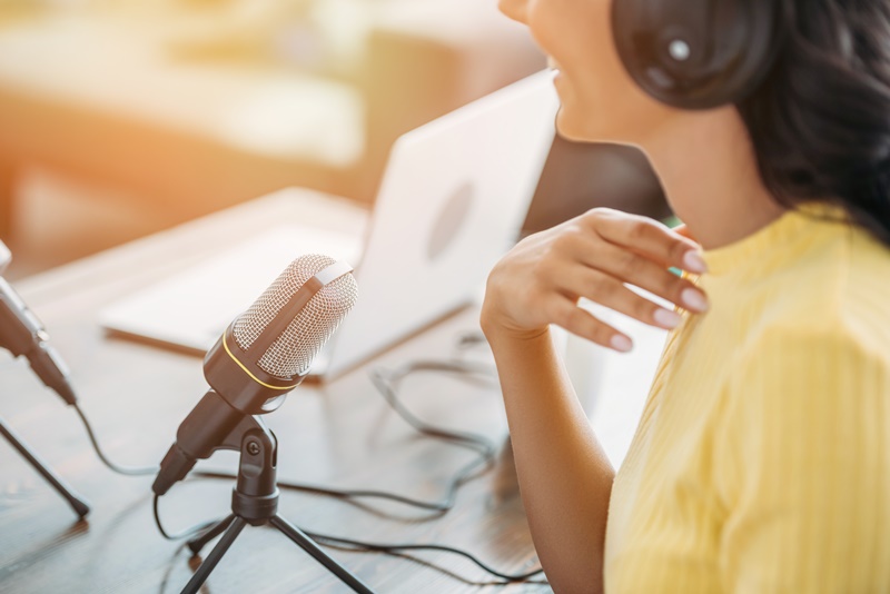 Podcasts sobre investimentos que você precisa escutar